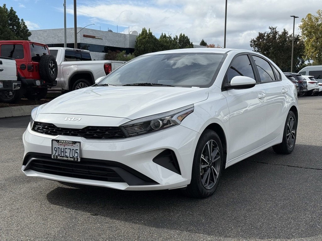 Used 2022 Kia Forte LXS image 9