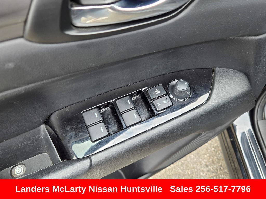 Used 2025 MAZDA CX-5 AWD 2.5 S w/ Select Package image 22