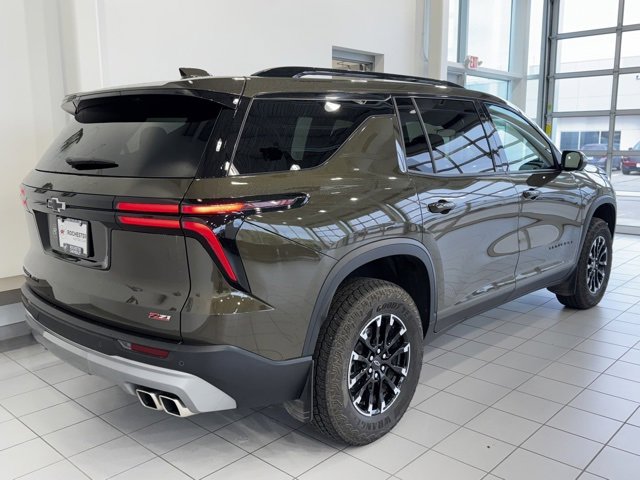 Used 2025 Chevrolet Traverse Z71 w/ Driver Confidence Package image 37