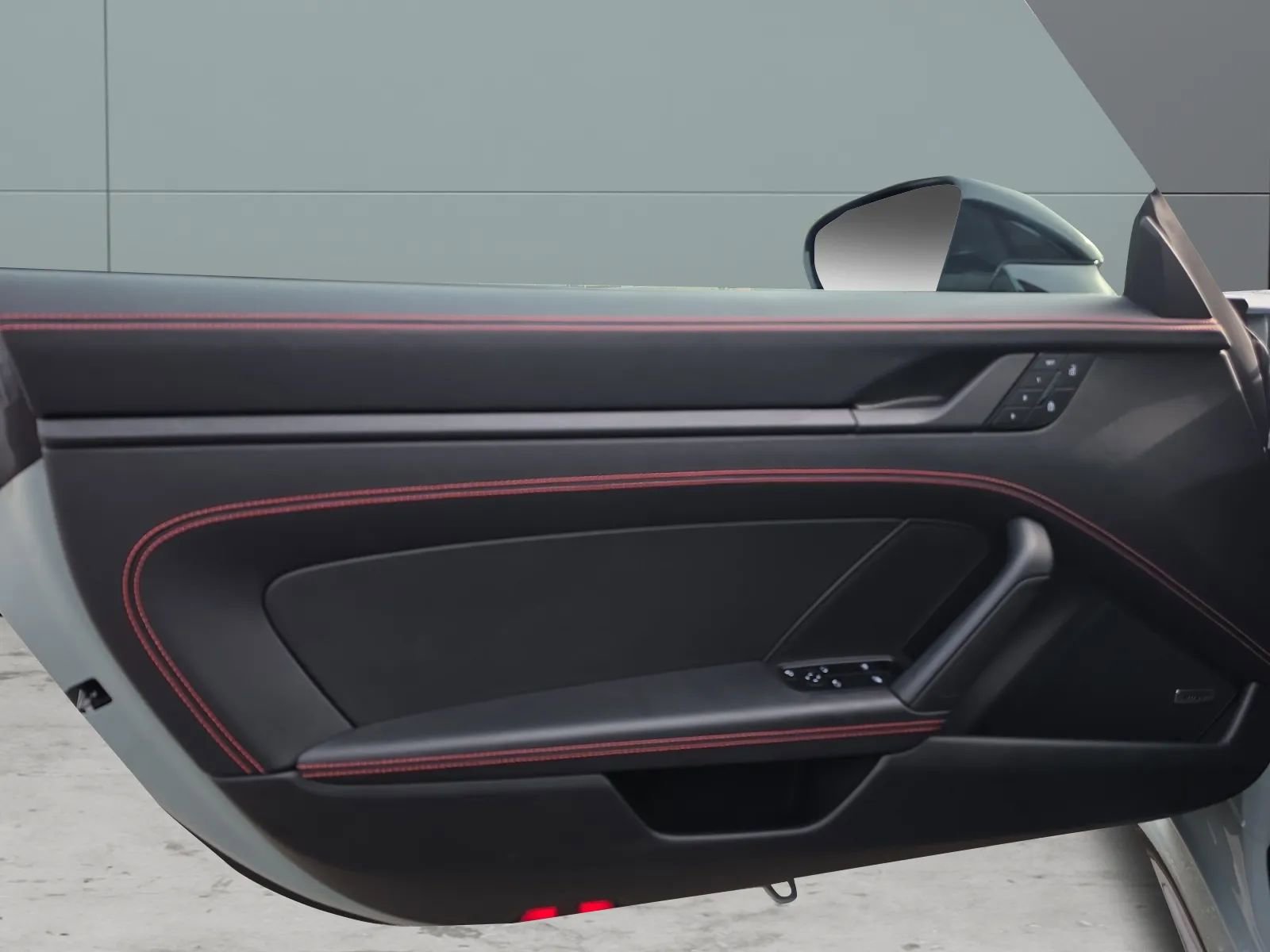 Used 2025 Porsche 911 Carrera 4 GTS image 17