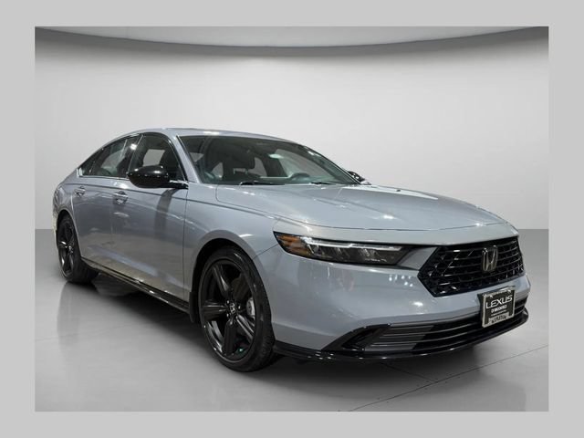 Used 2023 Honda Accord Sport image 1