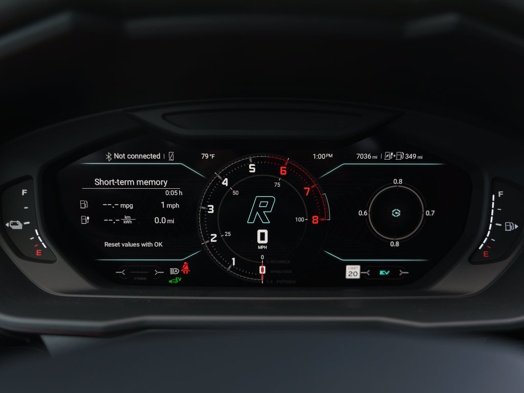 Used 2025 Lamborghini Urus SE AWD/4WD image 10