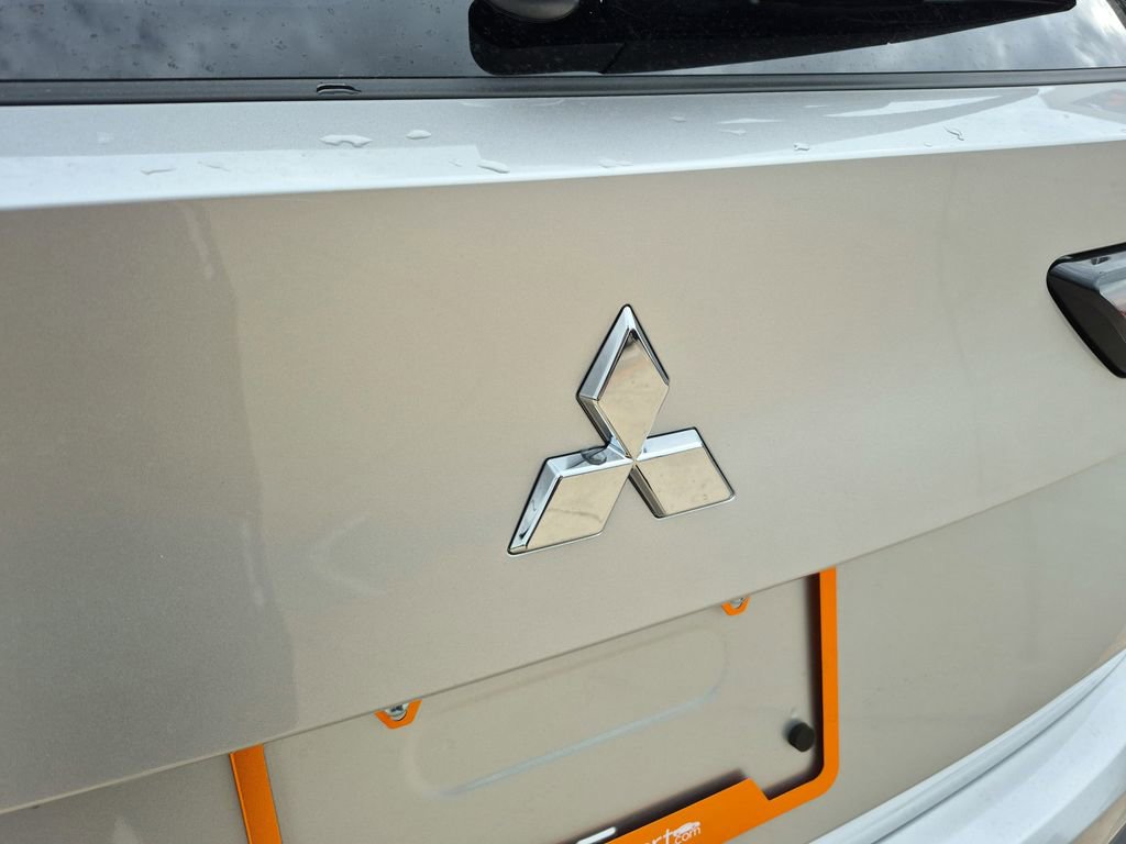 New 2026 Mitsubishi Outlander ES image 29