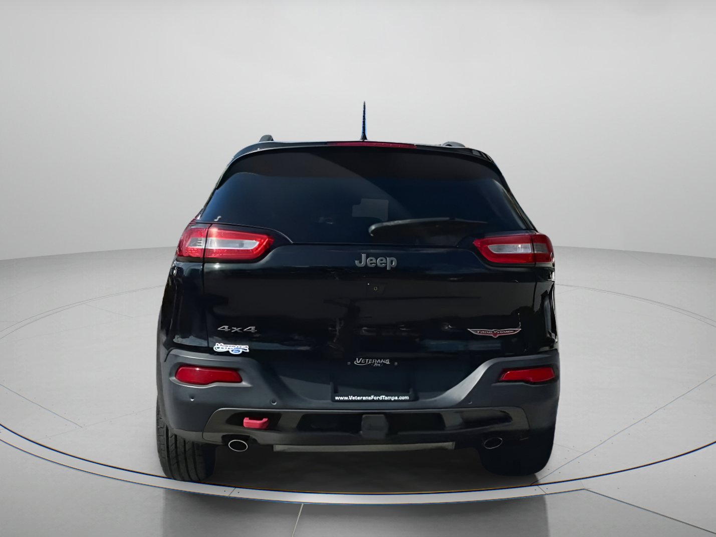 Used 2016 Jeep Cherokee Trailhawk w/ Comfort/Convenience Group image 24