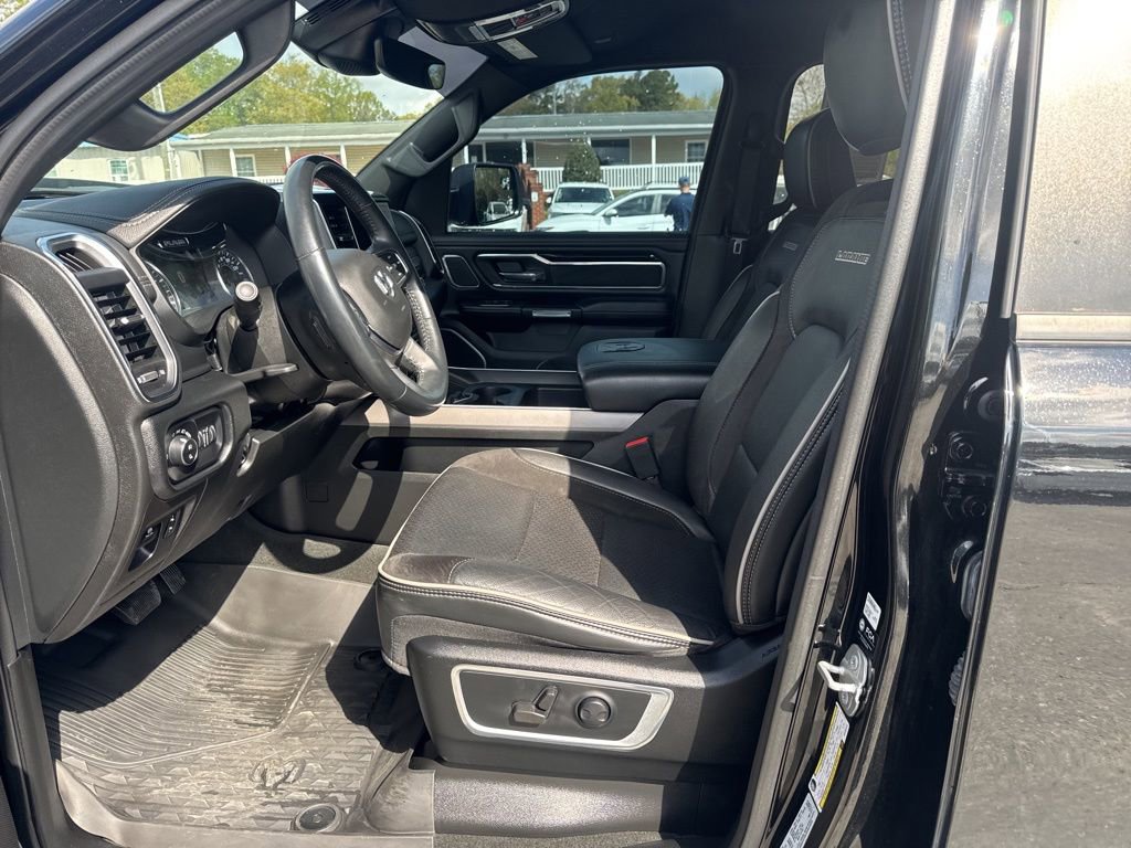 Used 2022 RAM 1500 Laramie image 9