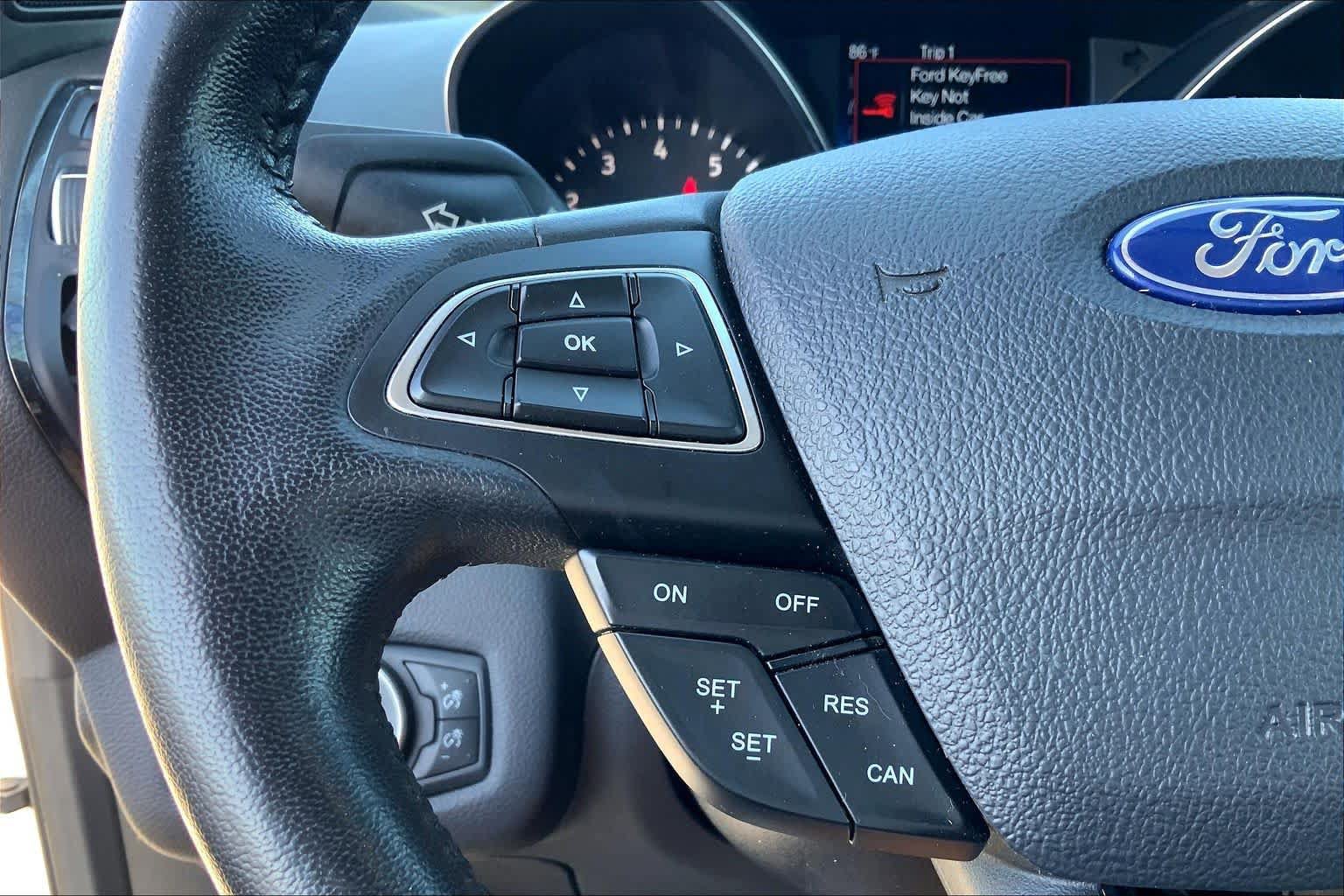 Used 2019 Ford Escape Titanium FWD image 24