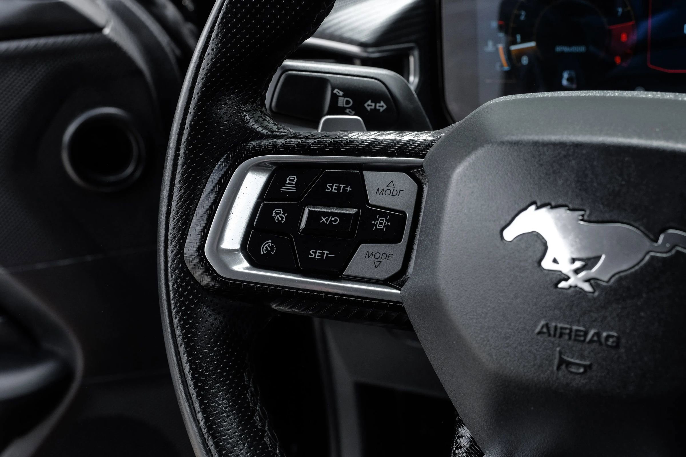 Used 2025 Ford Mustang GT Premium RWD image 23