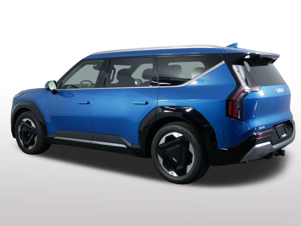 Certified 2024 Kia EV9 Land AWD/4WD image 8