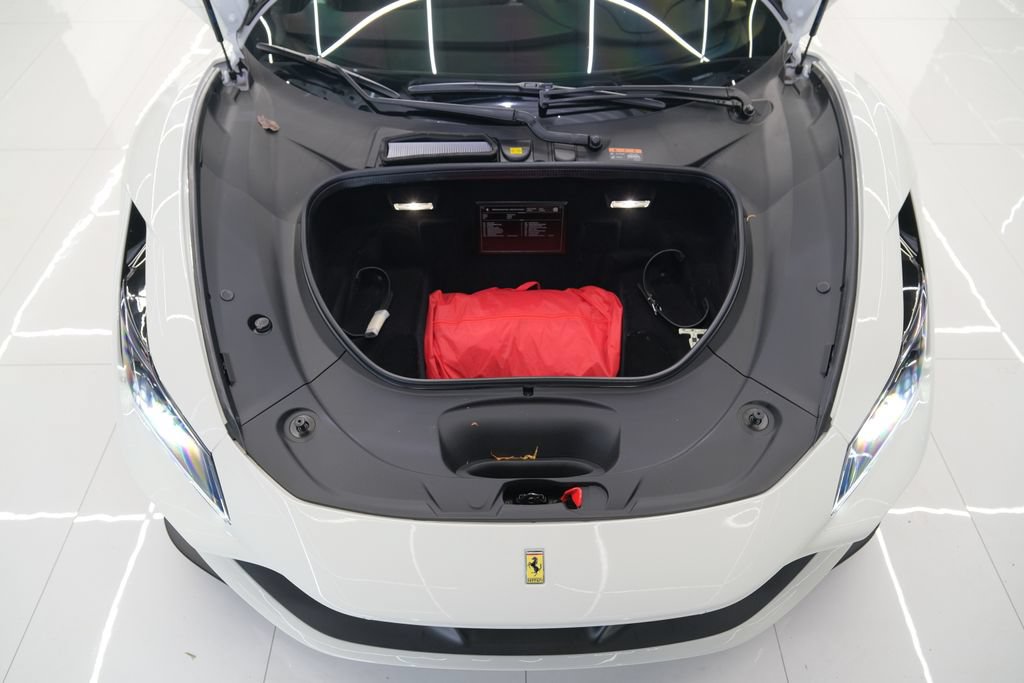 Used 2022 Ferrari F8 Tributo RWD image 50