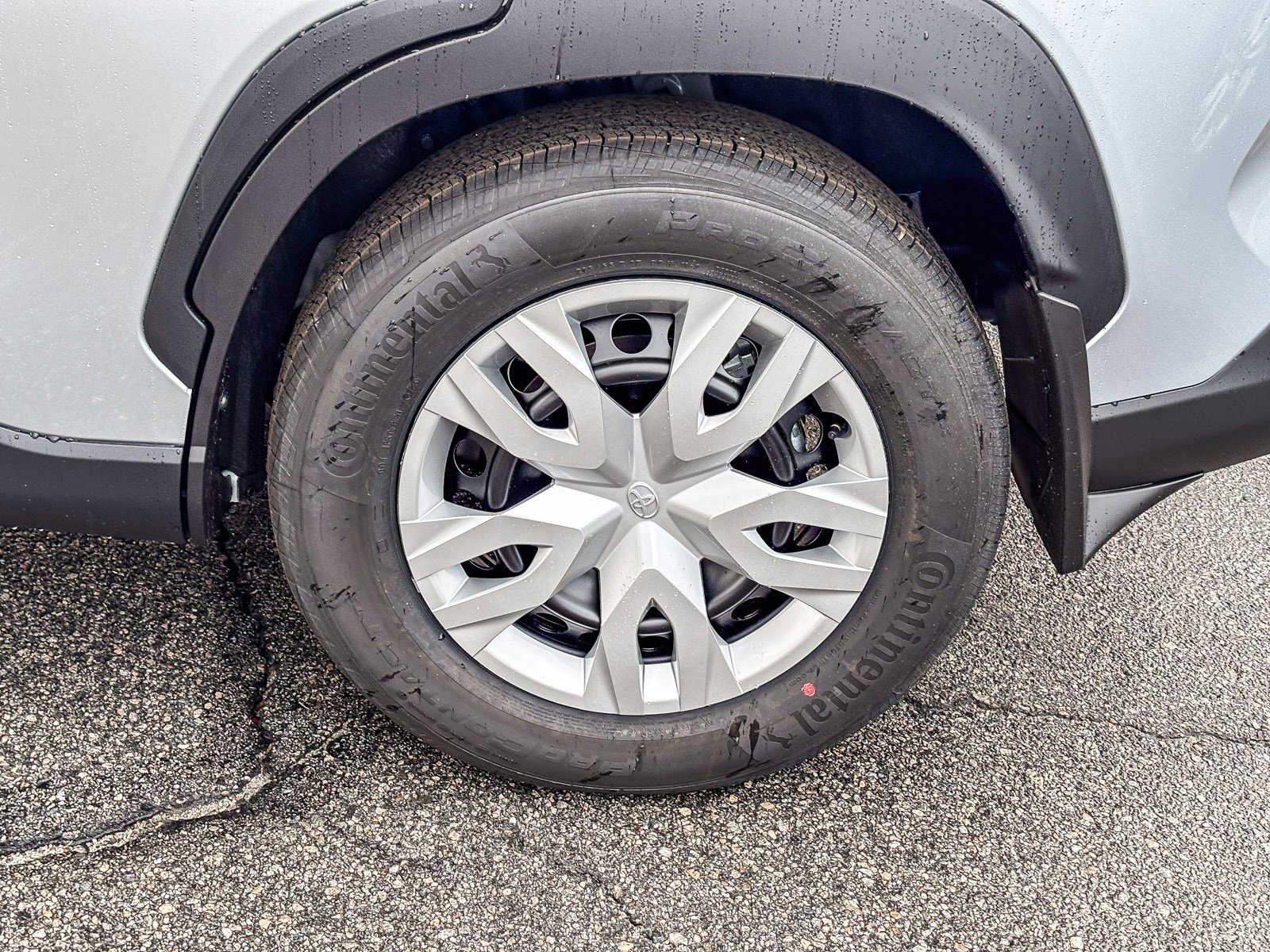 New 2026 Toyota Corolla Cross L image 12