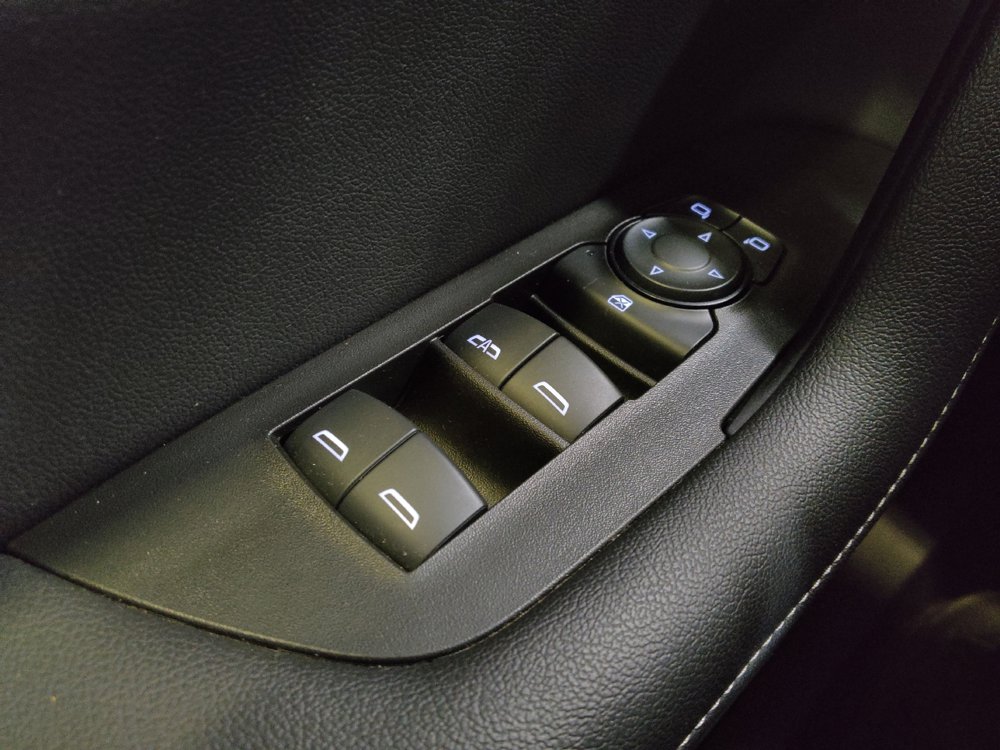 Used 2024 Chevrolet Blazer LT w/ Convenience Package FWD image 27