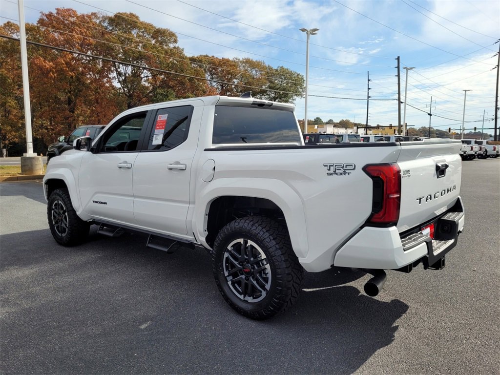 New 2025 Toyota Tacoma TRD Sport image 8