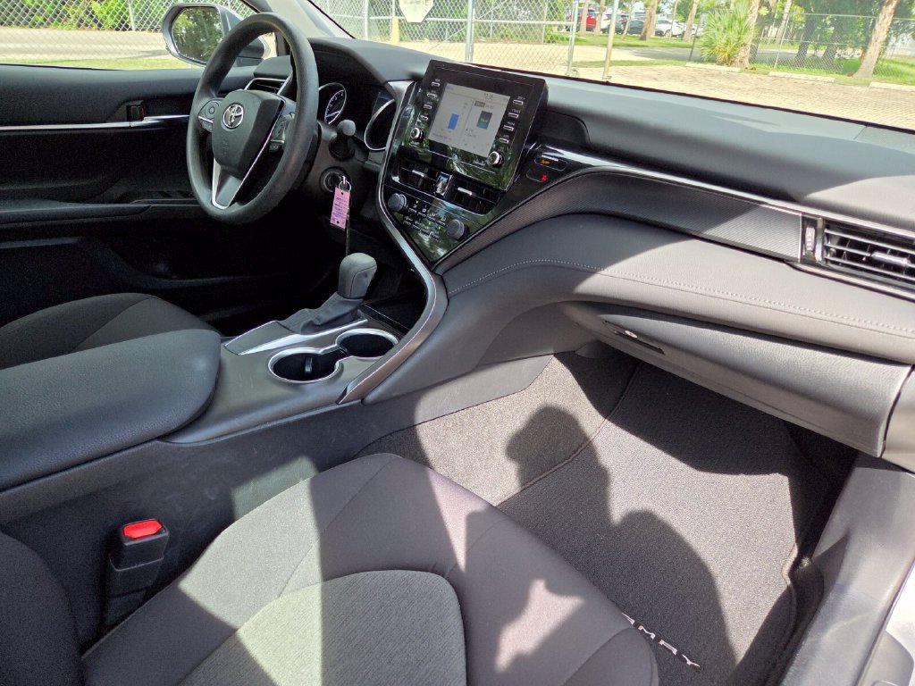 Certified 2021 Toyota Camry LE FWD image 13