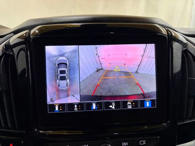 Used 2022 Chevrolet Traverse RS AWD/4WD image 43