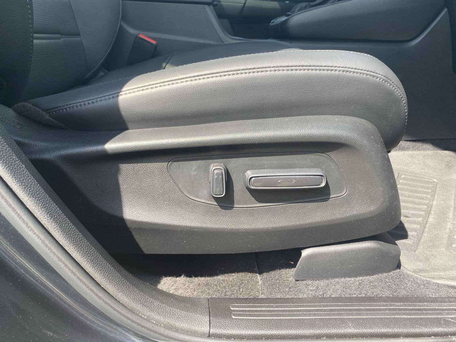 Used 2023 Honda CR-V EX-L image 34