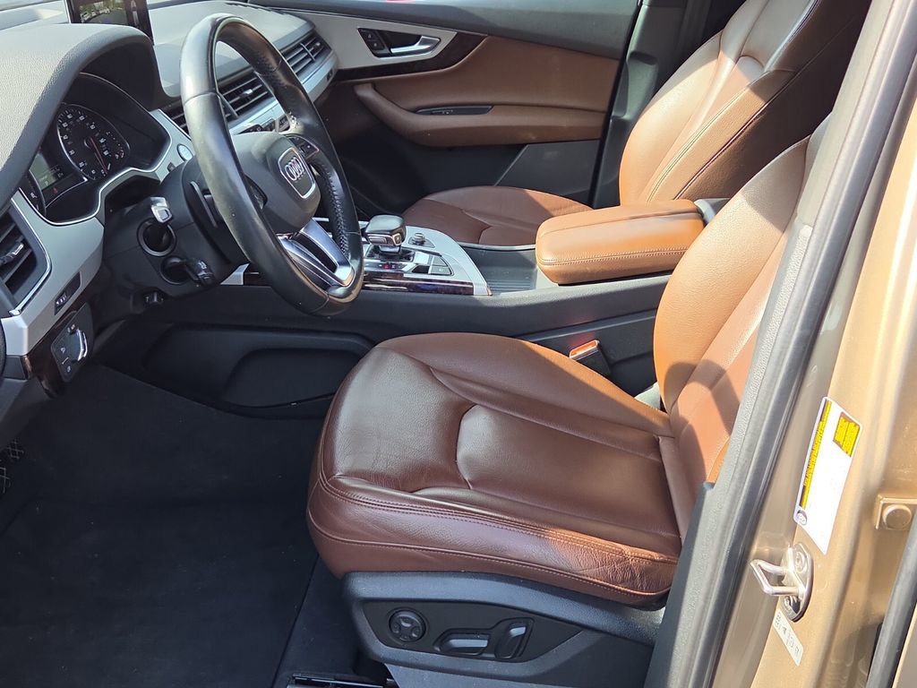 Used 2018 Audi Q7 2.0T Premium Plus AWD/4WD image 10