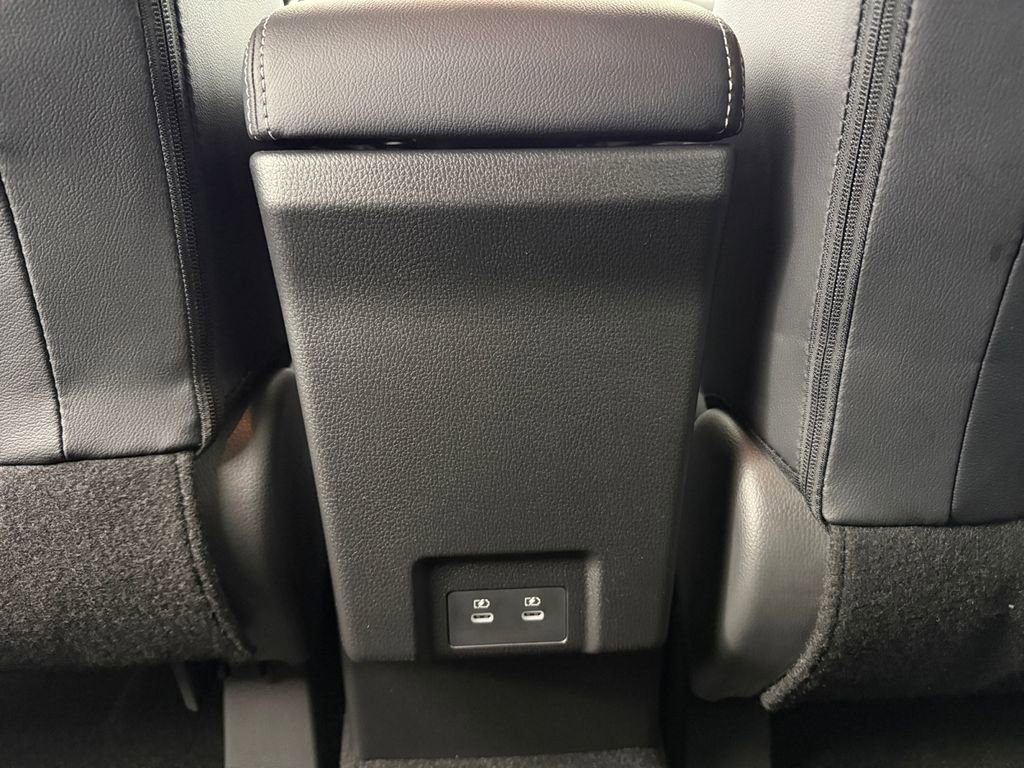 New 2026 Mitsubishi Eclipse Cross SEL image 28