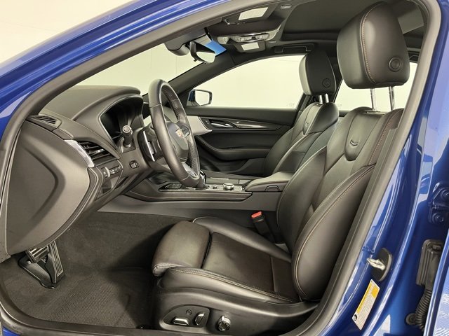 Used 2021 Cadillac CT5 V w/ Premium Package image 11