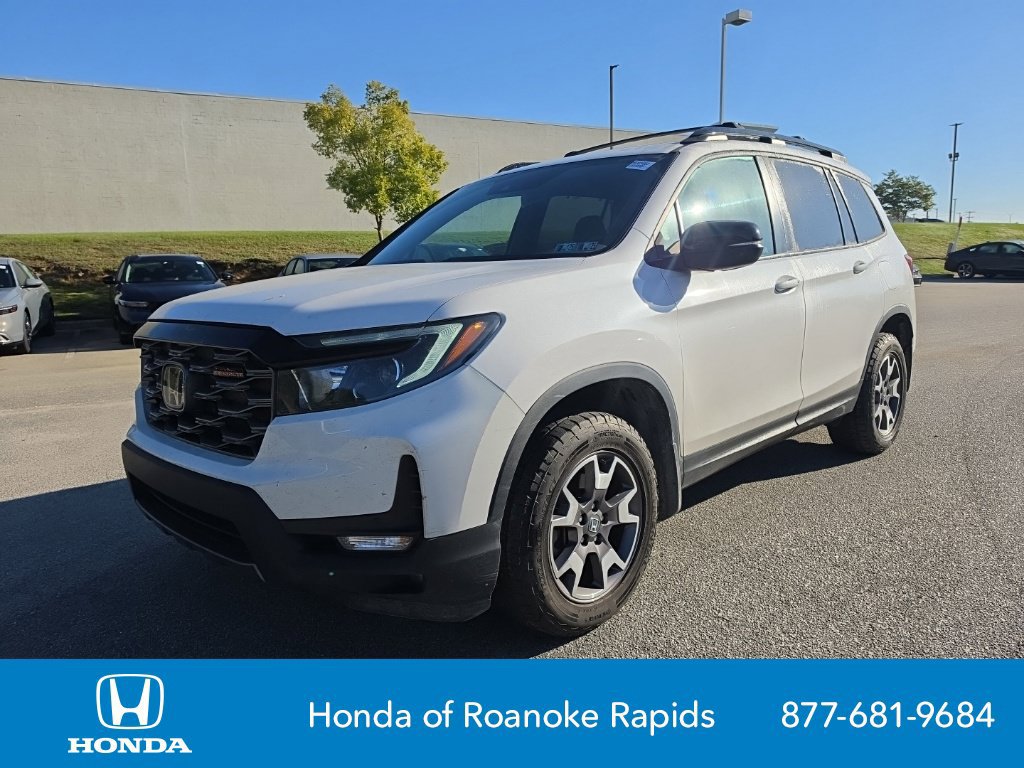 Used 2023 Honda Passport TrailSport image 1