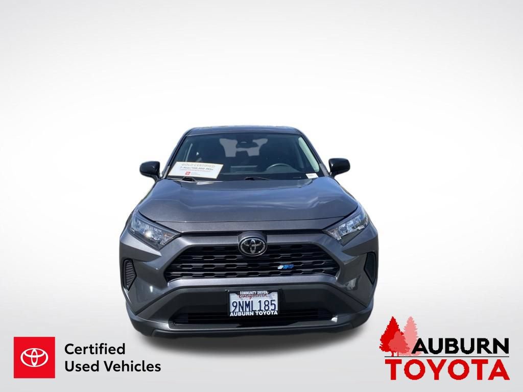 Certified 2022 Toyota RAV4 LE AWD/4WD image 3