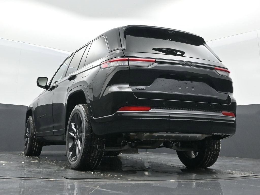 New 2026 Jeep Grand Cherokee Limited image 36