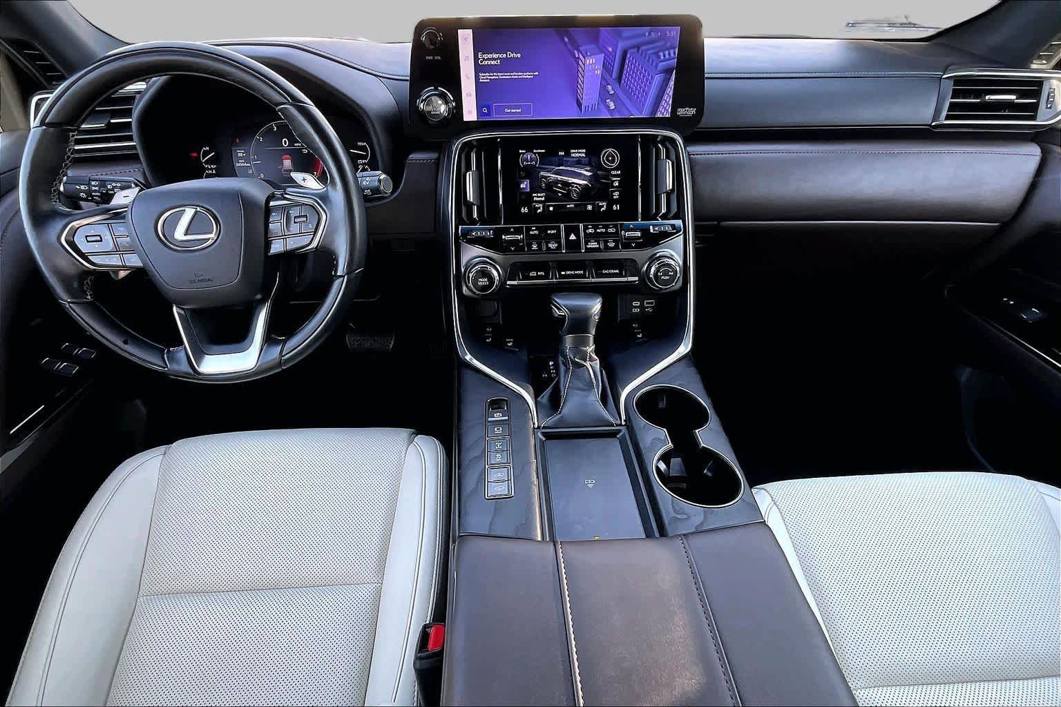 Used 2023 Lexus LX 600 4WD w/ Appearance Package image 14