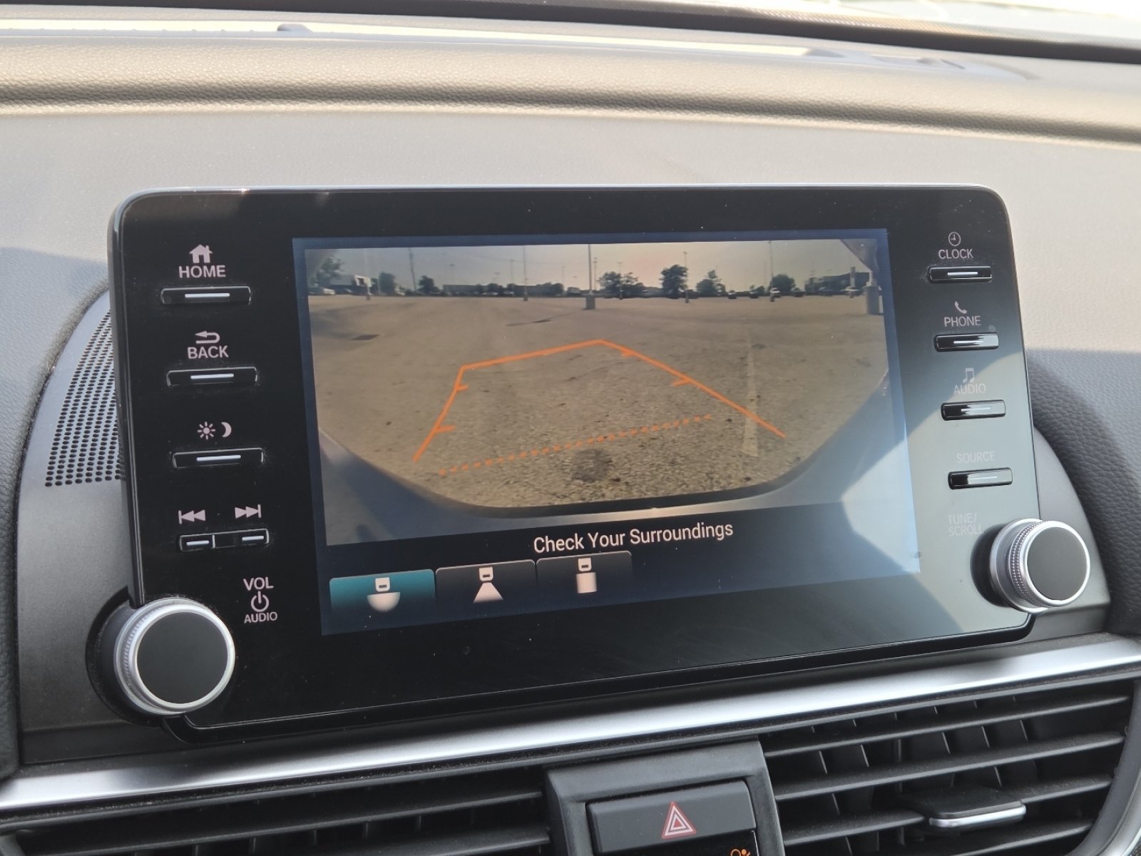 Used 2018 Honda Accord Sport image 5
