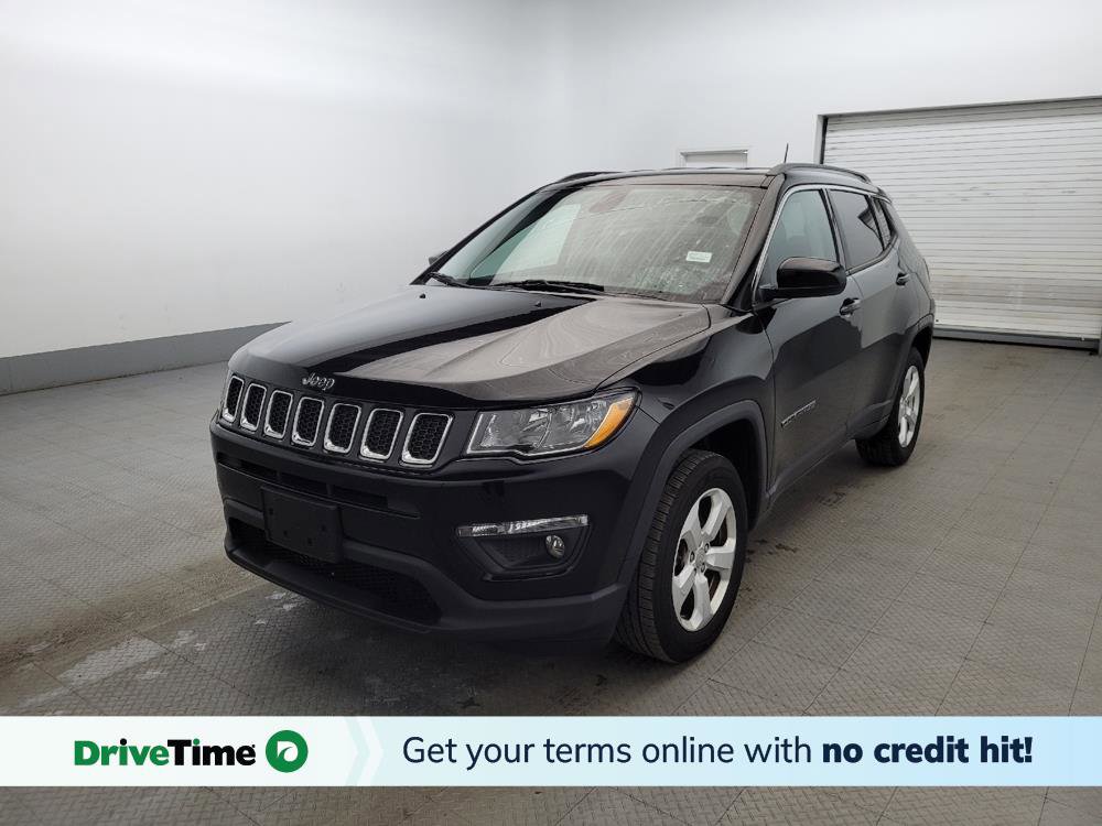 Used 2018 Jeep Compass Latitude w/ Popular Equipment Group AWD/4WD image 1
