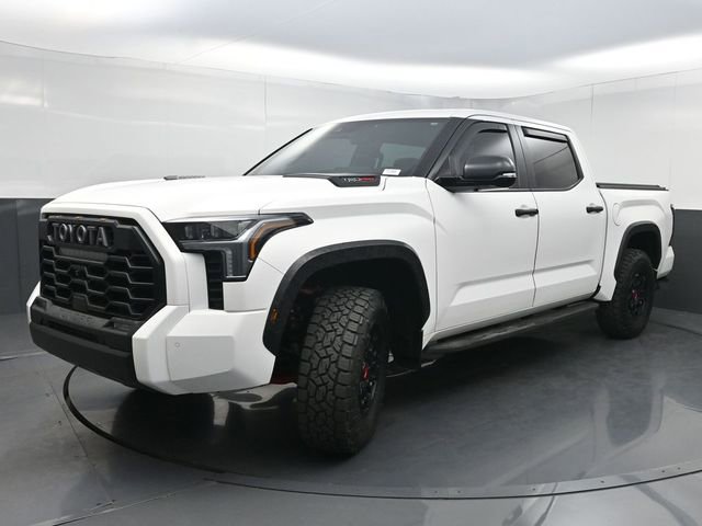 Used 2025 Toyota Tundra TRD Pro AWD/4WD image 5