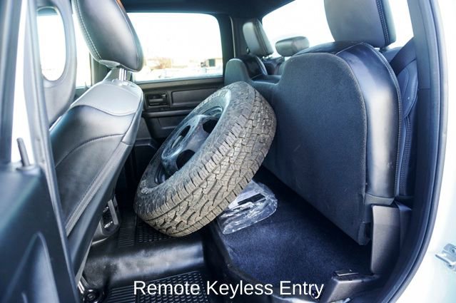 Used 2024 RAM 3500 Tradesman w/ Chrome Appearance Group image 7