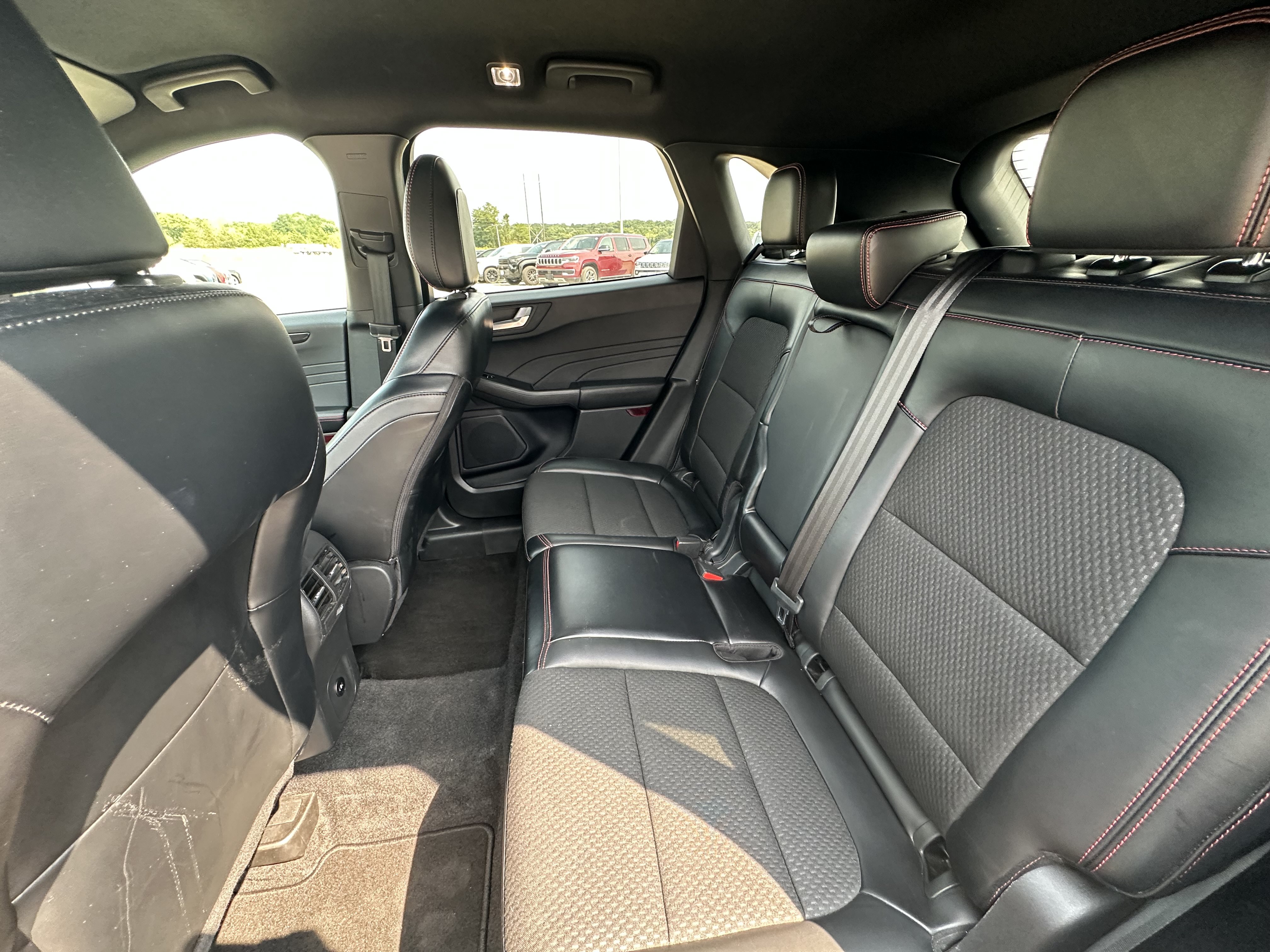 Used 2024 Ford Escape ST-Line AWD/4WD image 20