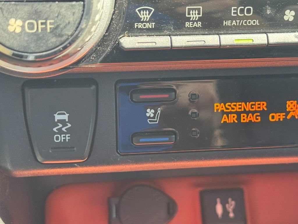 Used 2019 Toyota RAV4 Adventure w/ Cold Weather Package AWD/4WD image 31