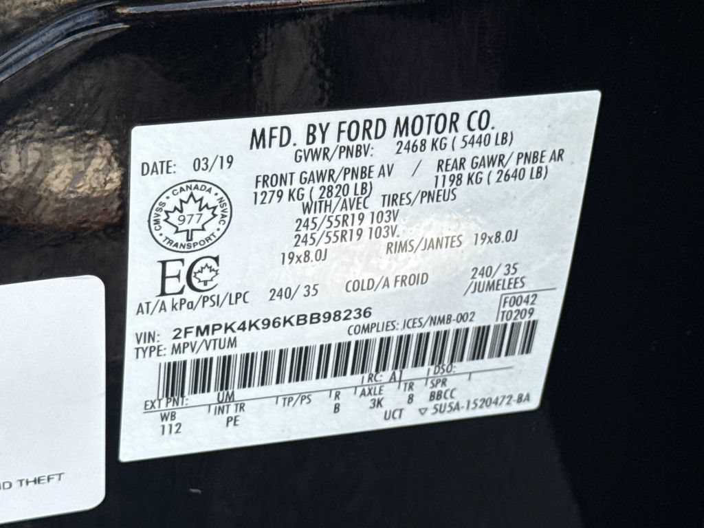 Used 2019 Ford Edge Titanium w/ Equipment Group 301A AWD/4WD image 33