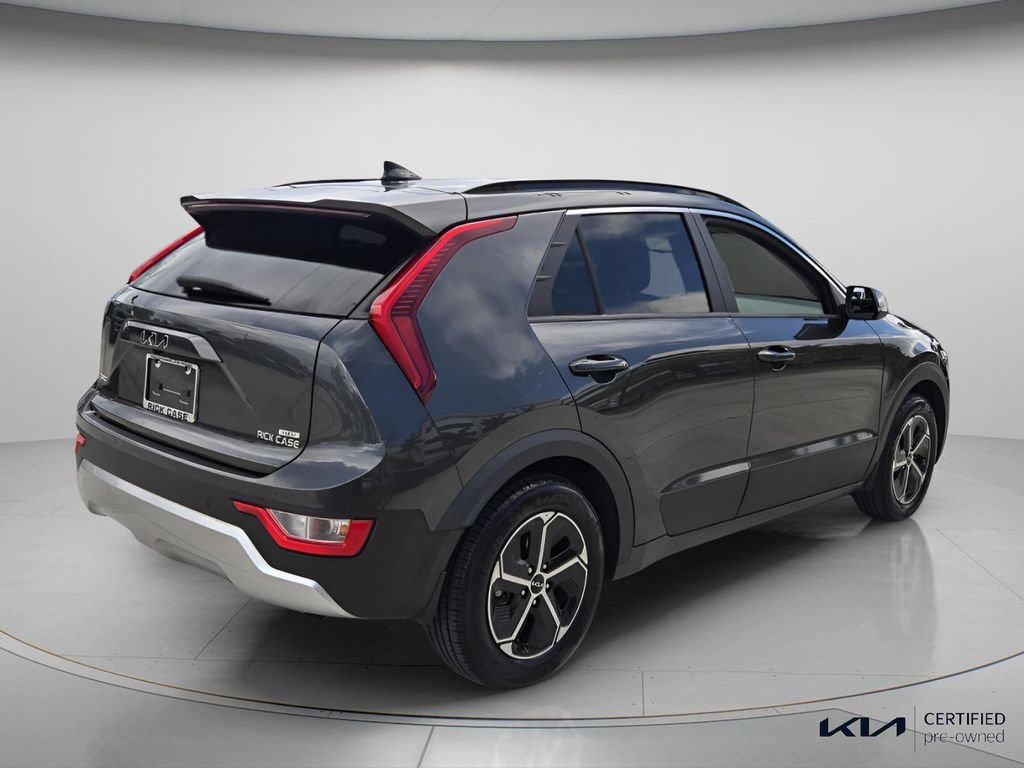 Certified 2024 Kia Niro EX FWD image 7