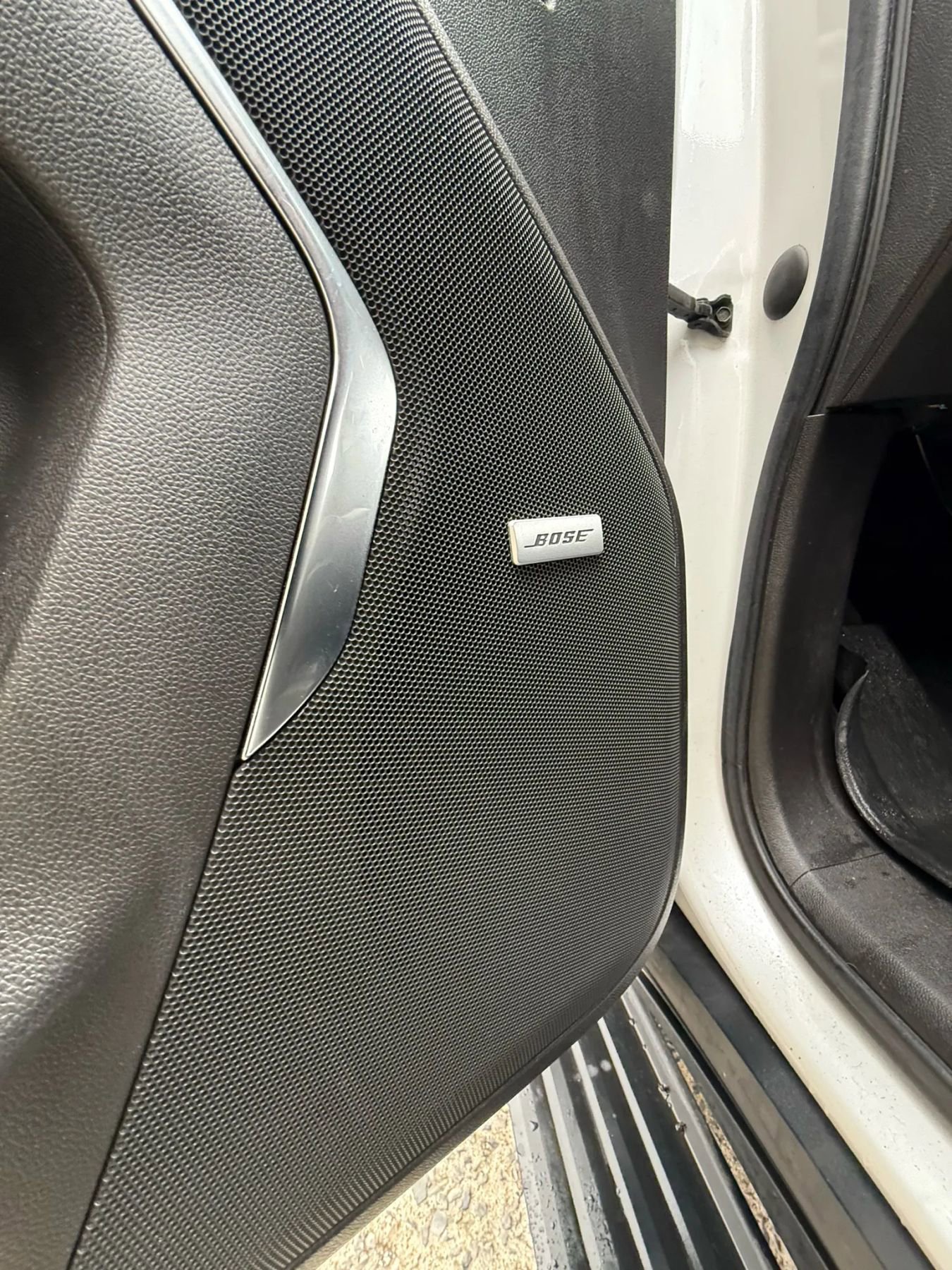 Used 2021 GMC Yukon AT4 w/ AT4 Premium Package image 29