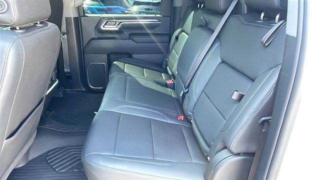 Used 2024 Chevrolet Silverado 3500 LTZ w/ LTZ Premium Package AWD/4WD image 15