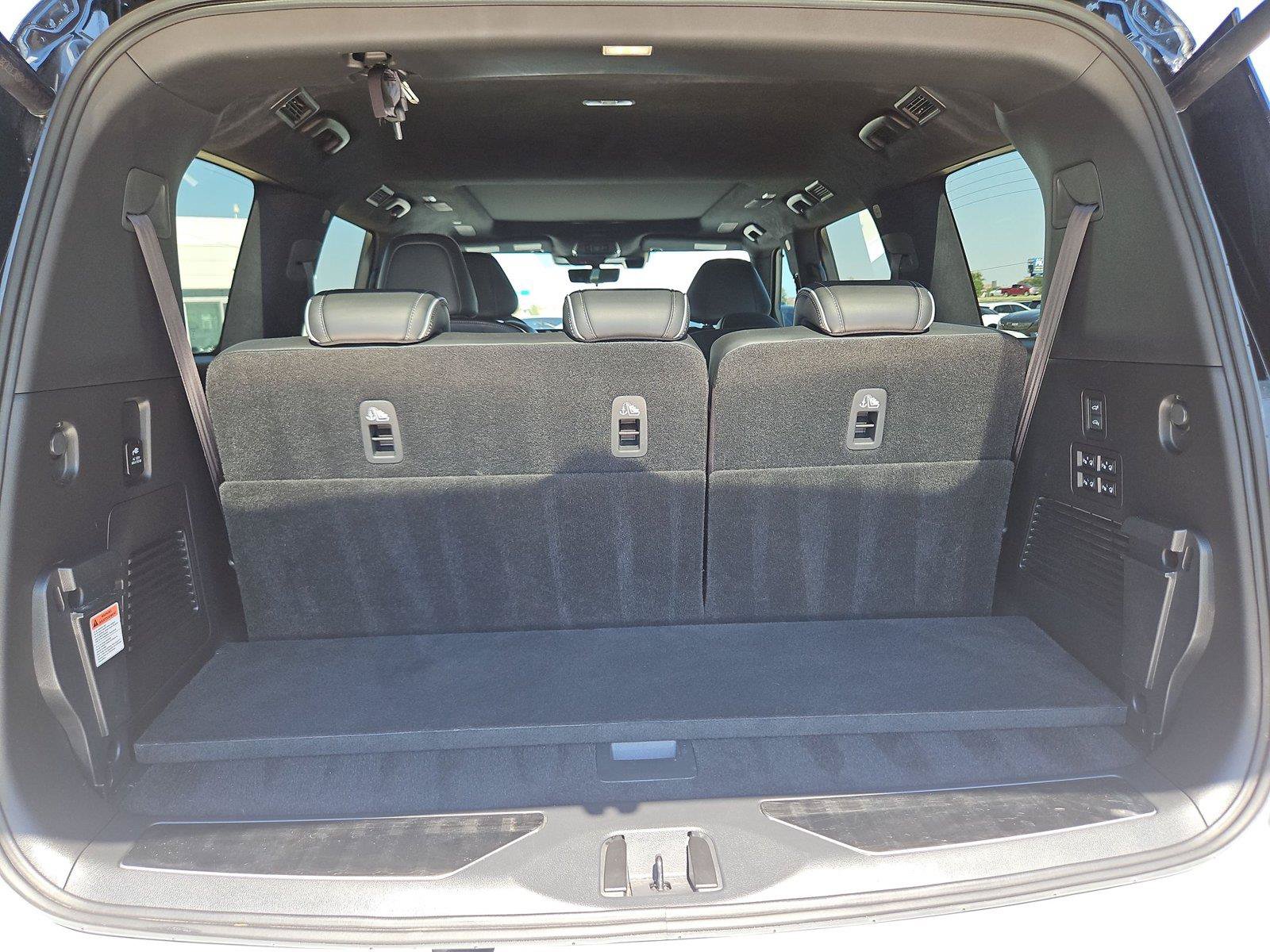 Used 2026 INFINITI QX80 Autograph w/ Premium Cargo Package AWD/4WD image 32