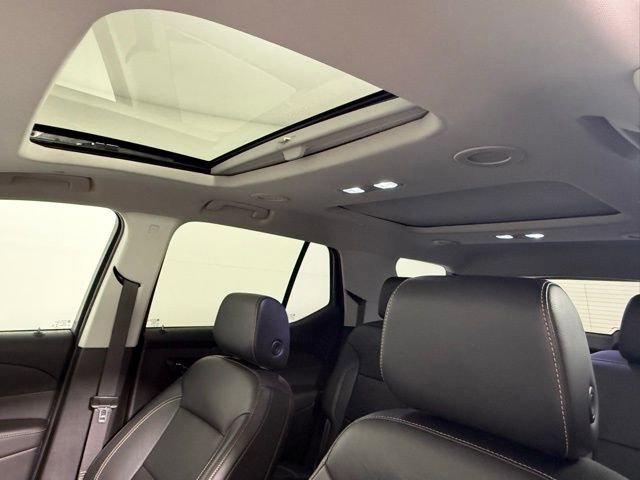 Used 2020 Chevrolet Traverse LT w/ LT Premium Package FWD image 34