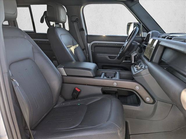 Used 2023 Land Rover Defender 130 X AWD/4WD image 17