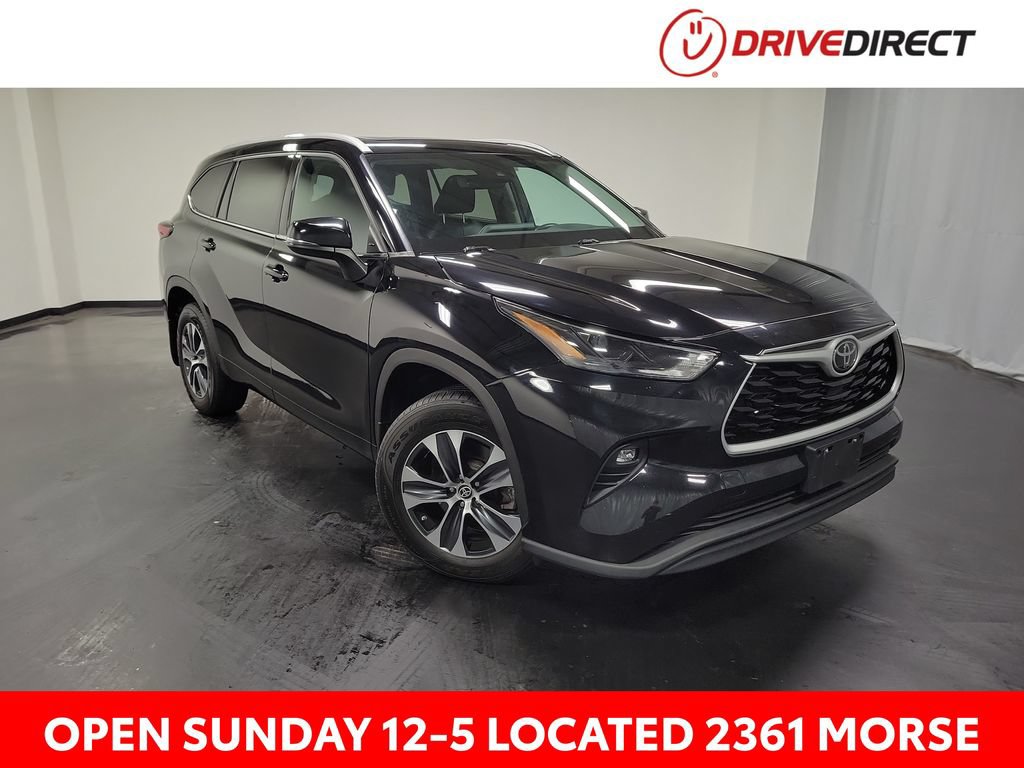 Used 2022 Toyota Highlander XLE