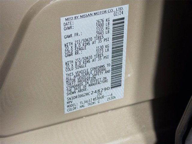 Certified 2024 Nissan Pathfinder Platinum w/ Black Appearance Package FWD image 33
