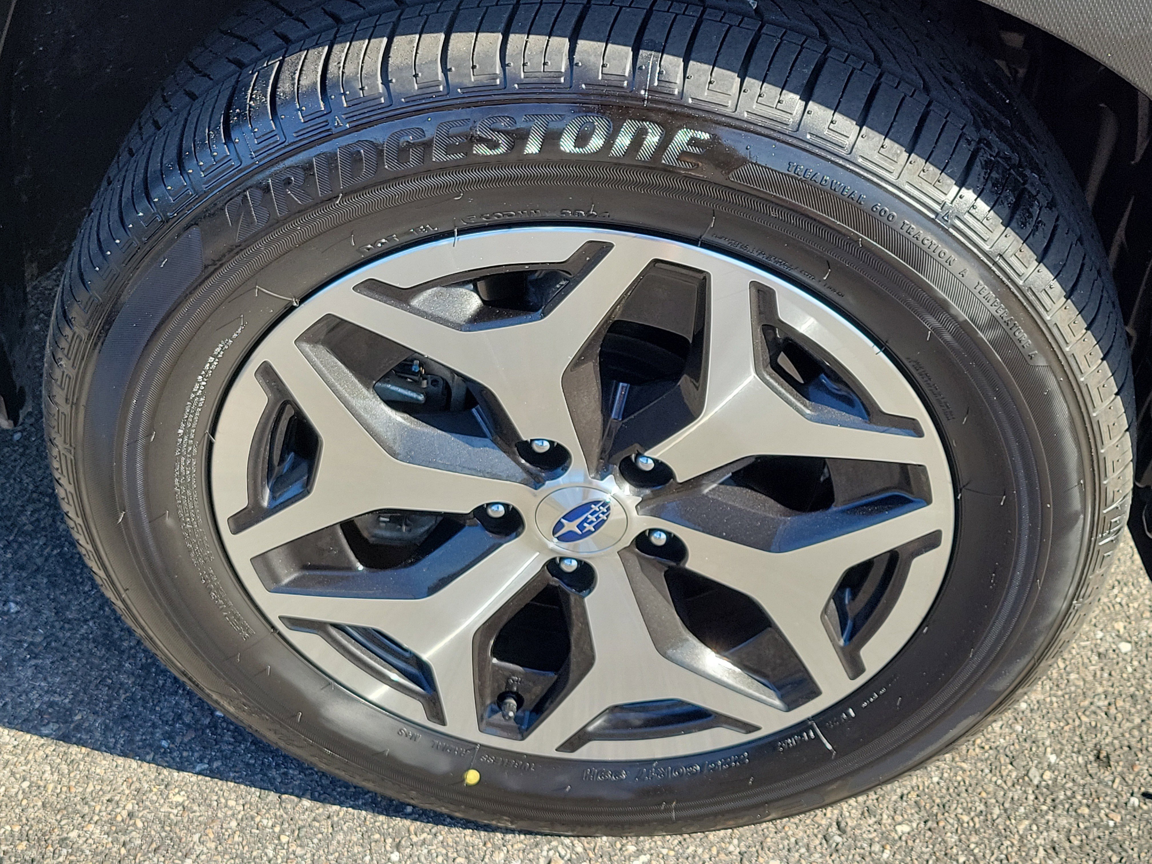 Certified 2024 Subaru Forester Premium AWD/4WD image 8