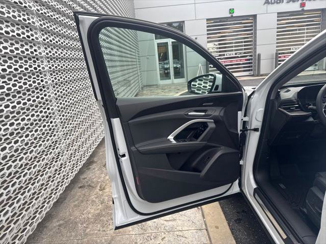 New 2026 Audi Q5 Premium Plus AWD/4WD image 16