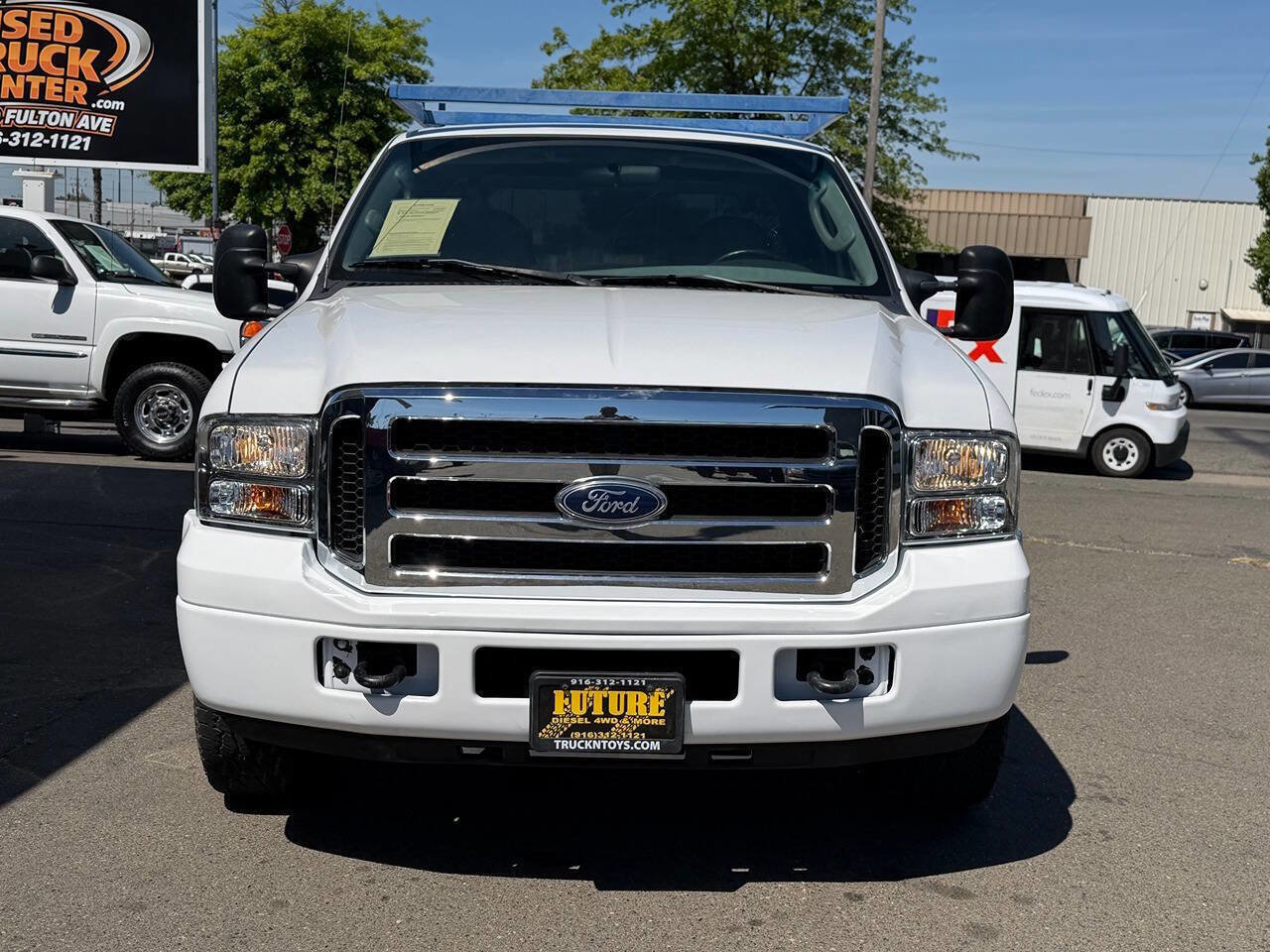 Used 2005 Ford F250 XL image 2