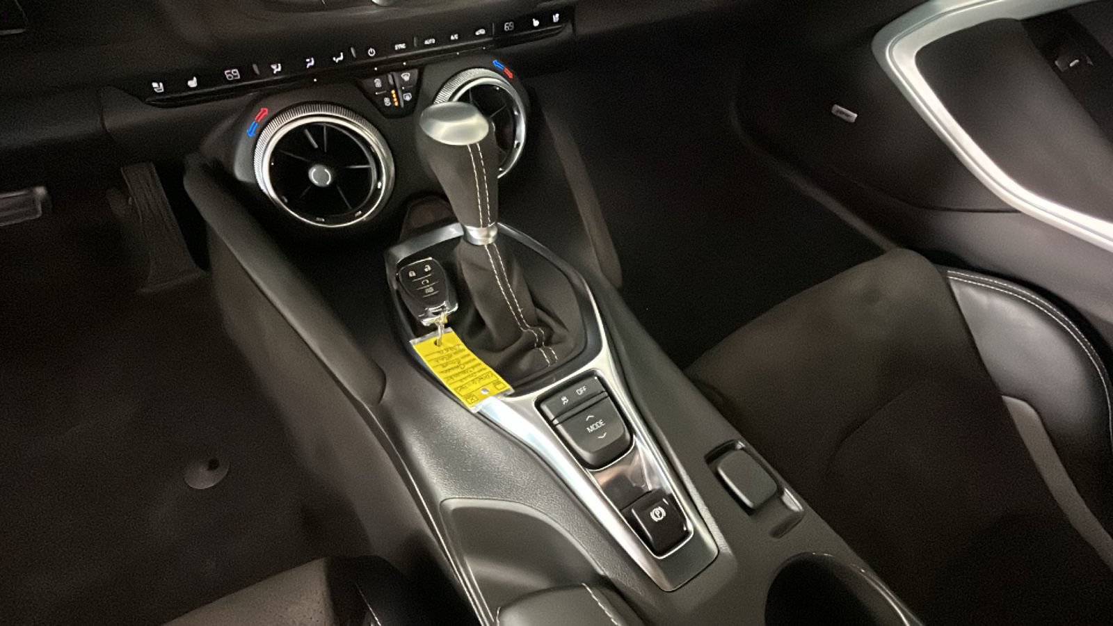 Used 2022 Chevrolet Camaro SS RWD image 23