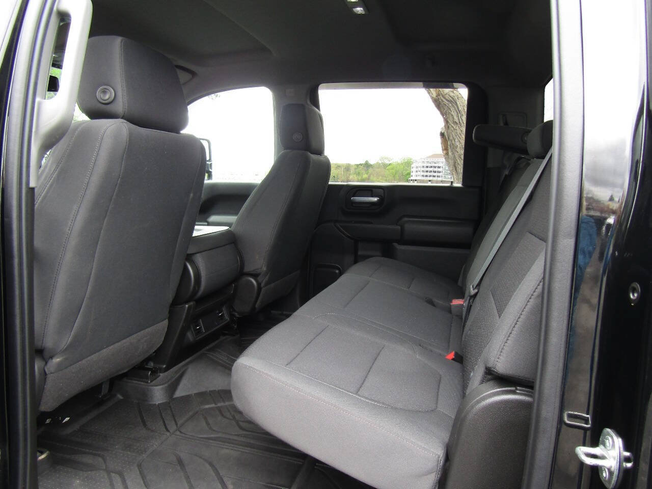 Used 2021 Chevrolet Silverado 2500 Custom w/ Custom Value Package AWD/4WD image 13