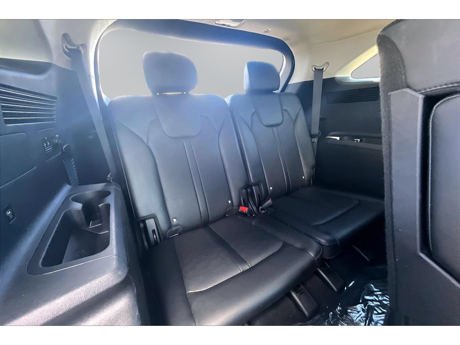 Used 2024 Kia Sorento S AWD/4WD image 25