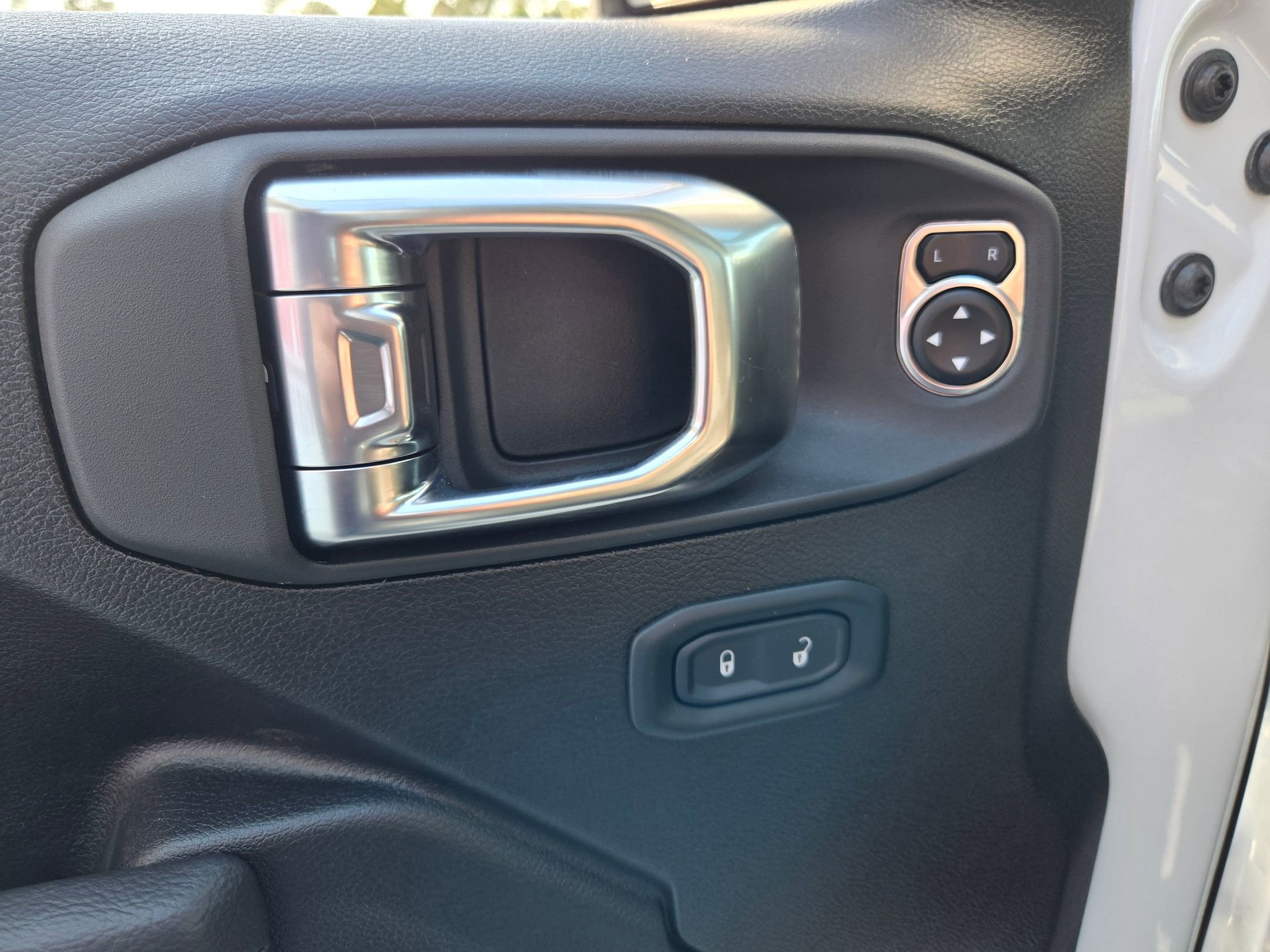 New 2026 Jeep Wrangler Sport S image 21