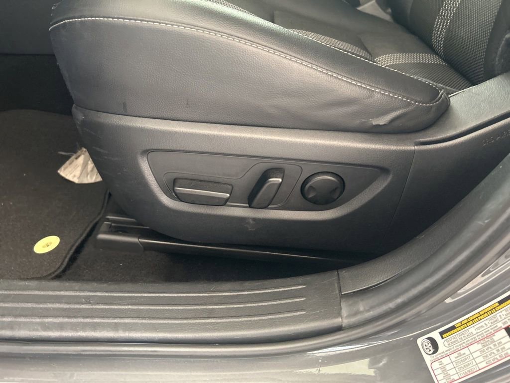 Used 2024 MAZDA CX-50 AWD 2.5 S w/ Preferred Package image 35