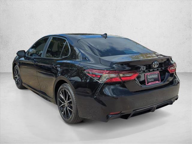 Used 2024 Toyota Camry SE FWD image 7